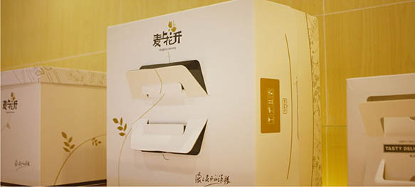 1529040770470737.jpg 20170615180181268126.jpg